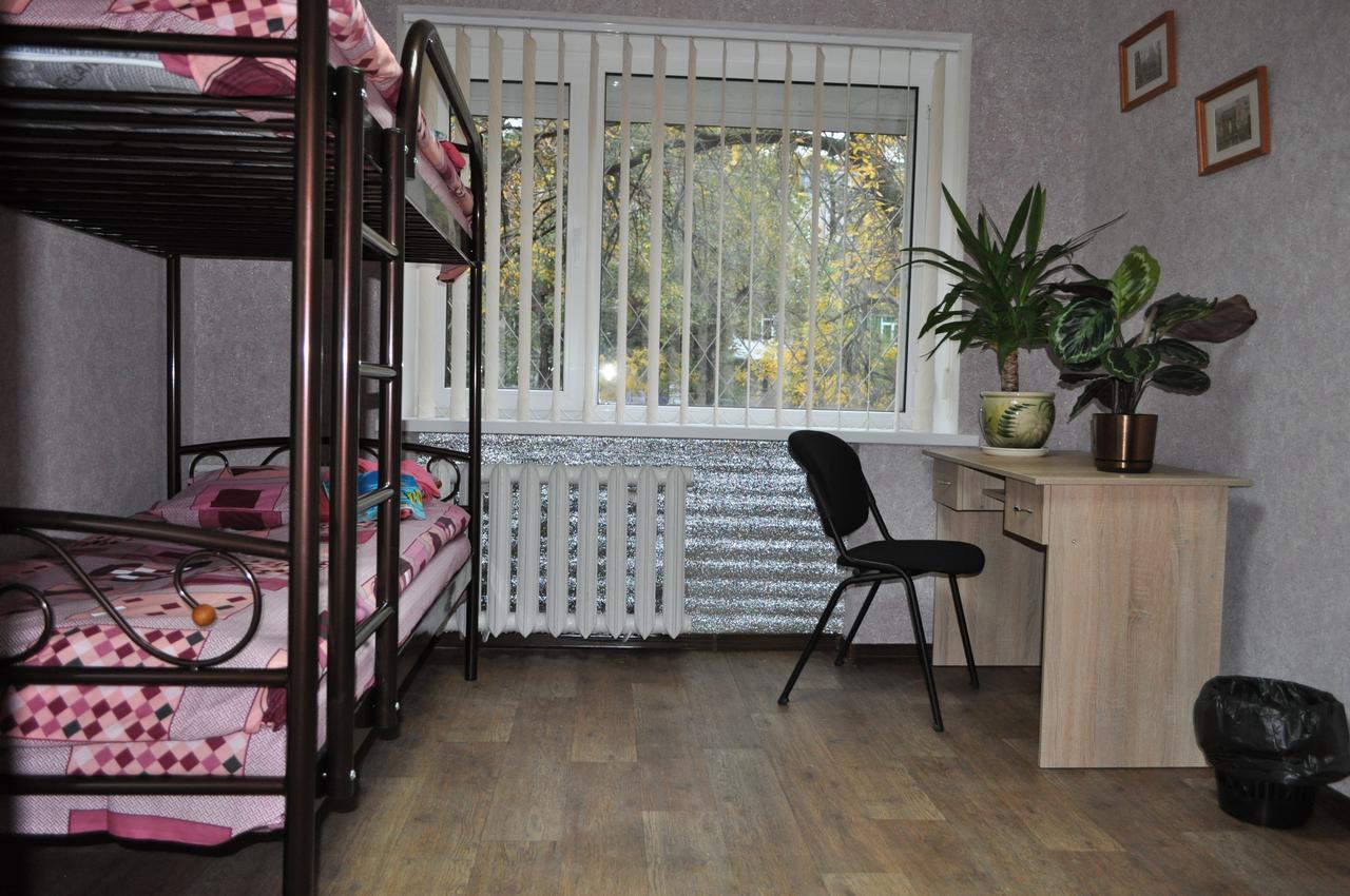 Hostel Bayit Кременчук Екстер'єр фото