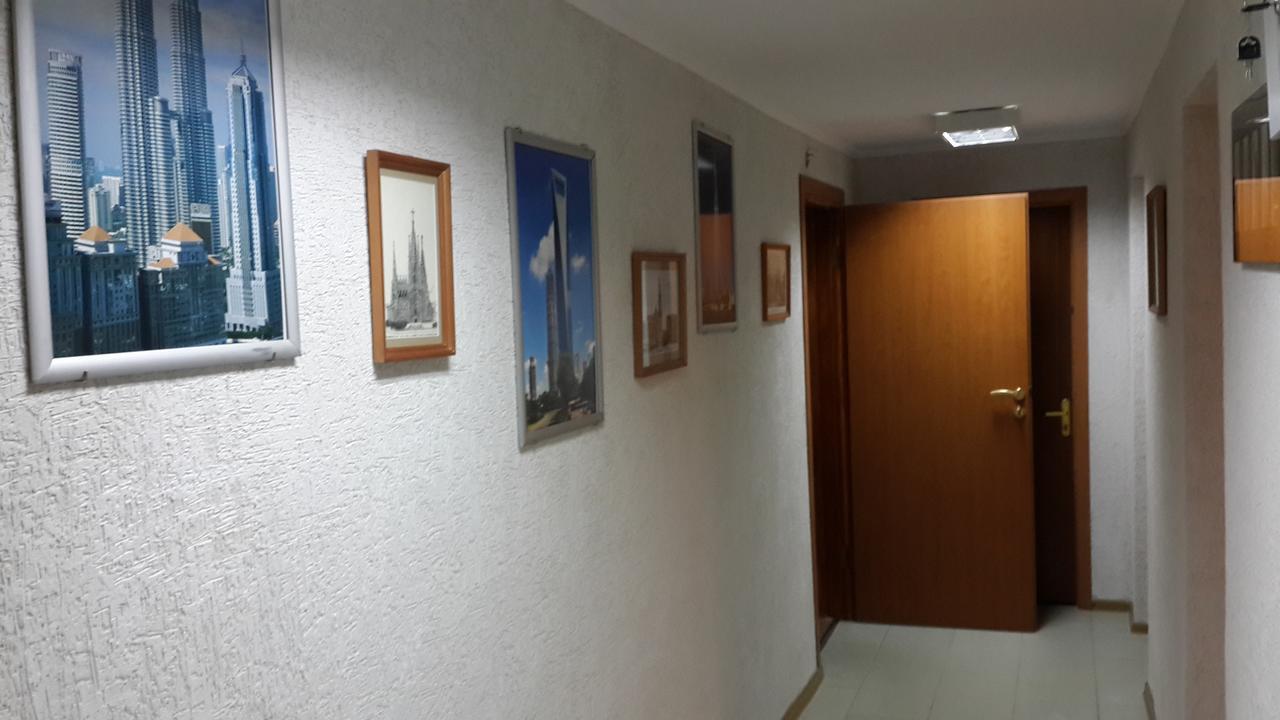 Hostel Bayit Кременчук Екстер'єр фото